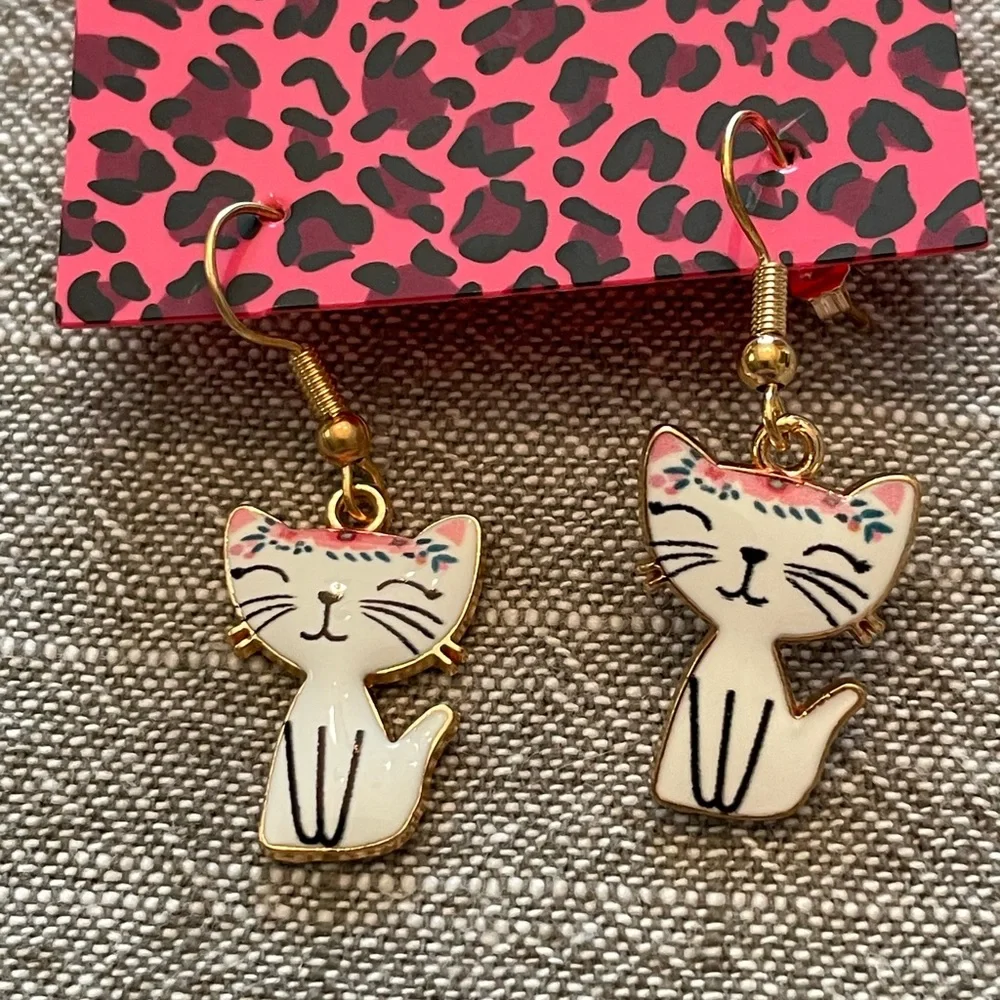 Cute Cat Earrings with Gold Accents - Picture 7 of 9